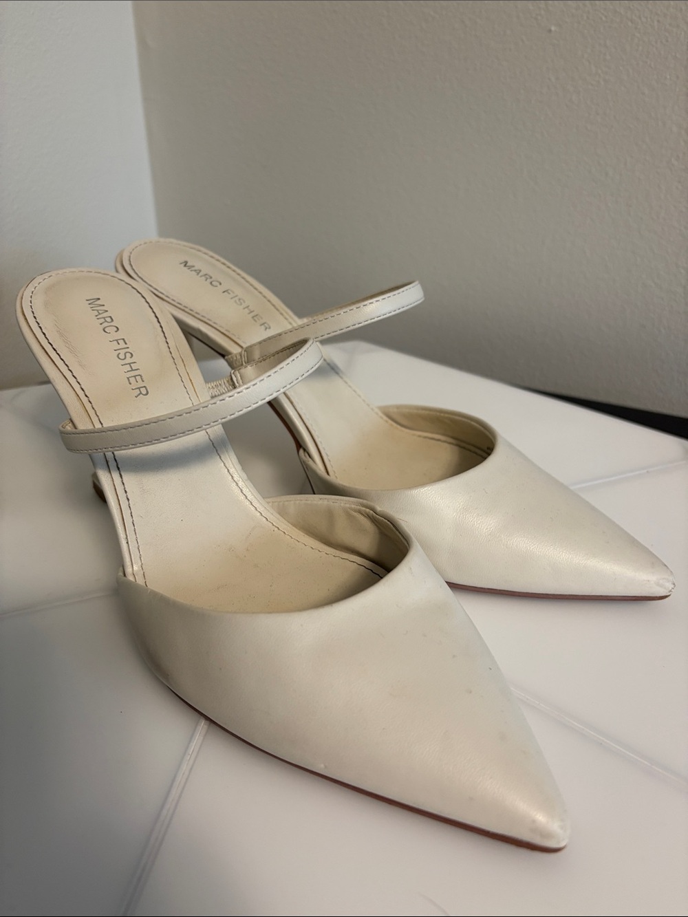 Marc Fisher Cream Pointed-Toe Leather Strap Mules